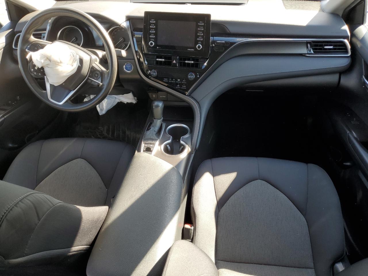 2022 TOYOTA CAMRY LE VIN:4T1C31AK0NU577844