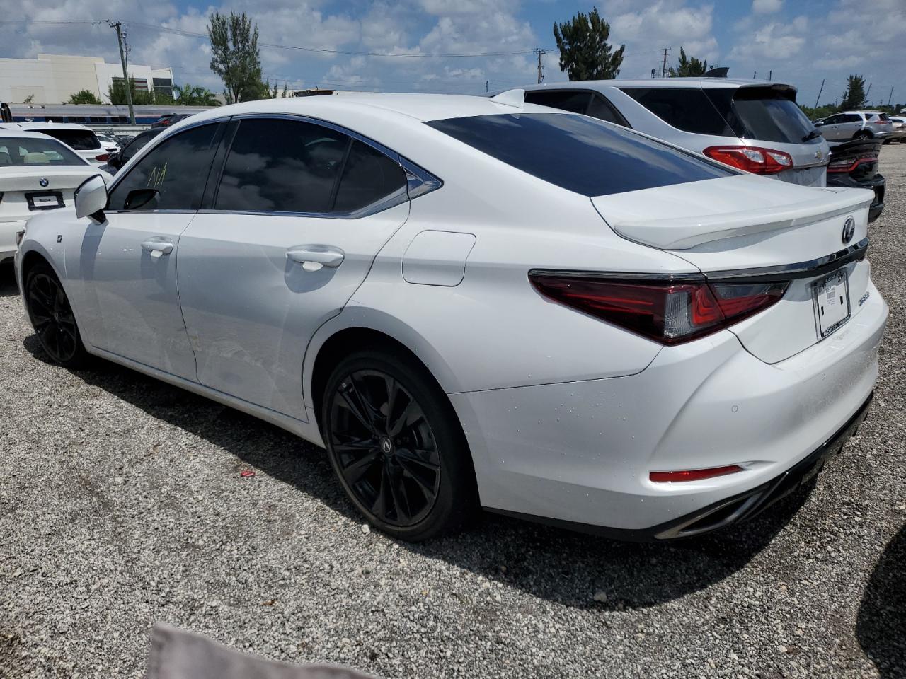 2022 LEXUS ES 350 BASE VIN:58AGZ1B15NU111129