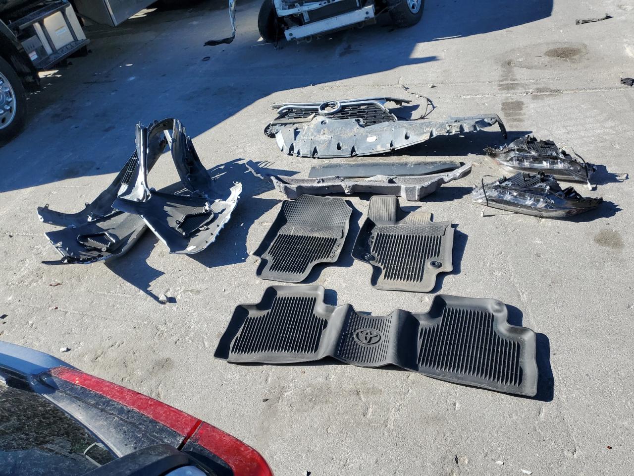 2022 TOYOTA RAV4 XLE VIN:2T3P1RFV7NW288511