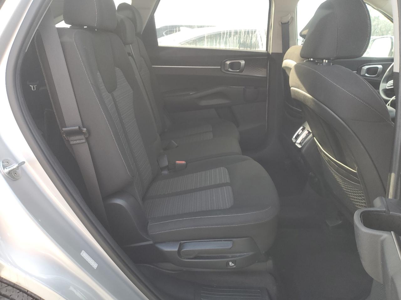2022 KIA SORENTO LX VIN:5XYRG4LC4NG113502