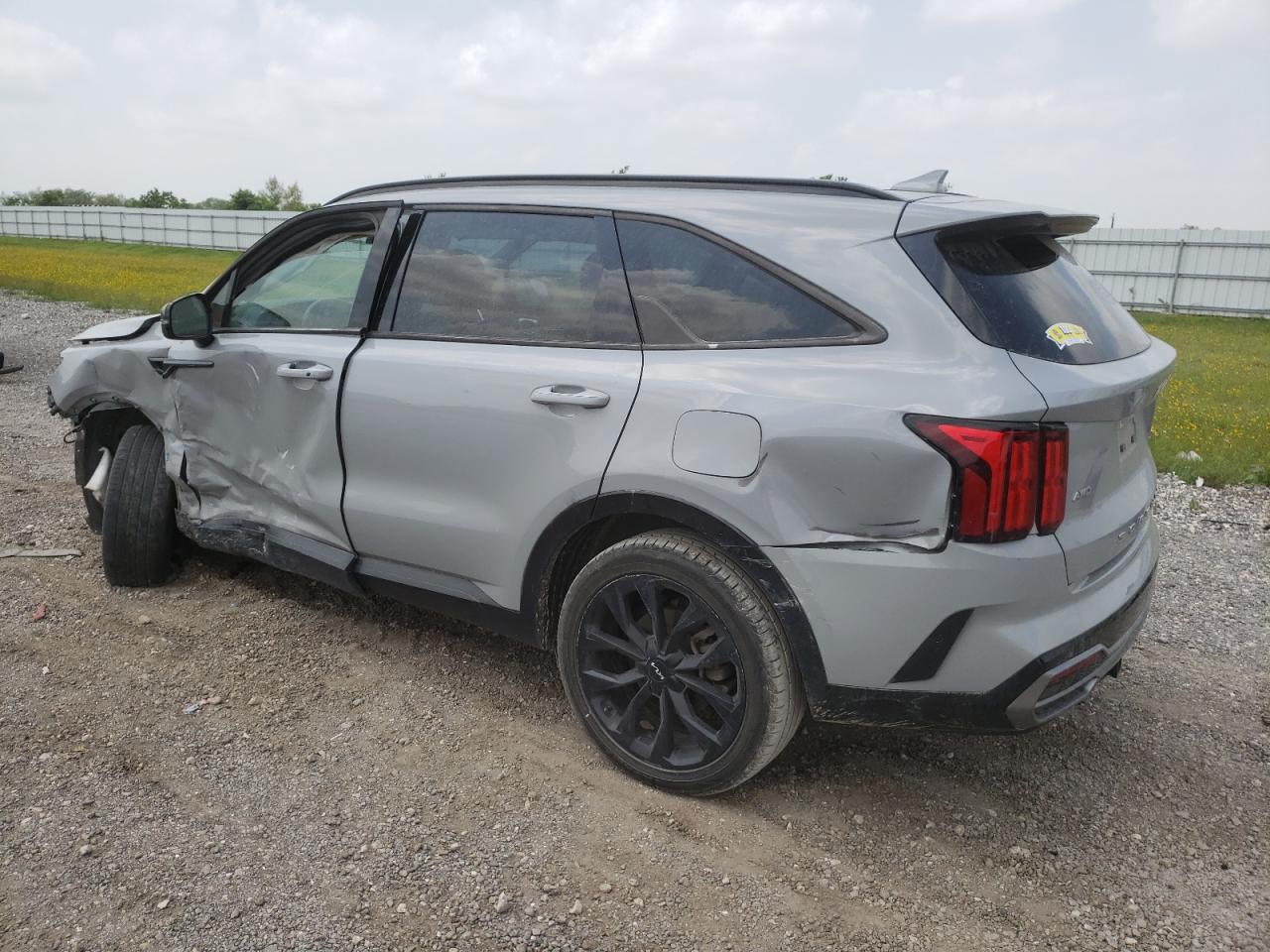 2022 KIA SORENTO SX VIN:5XYRKDLF7NG108108