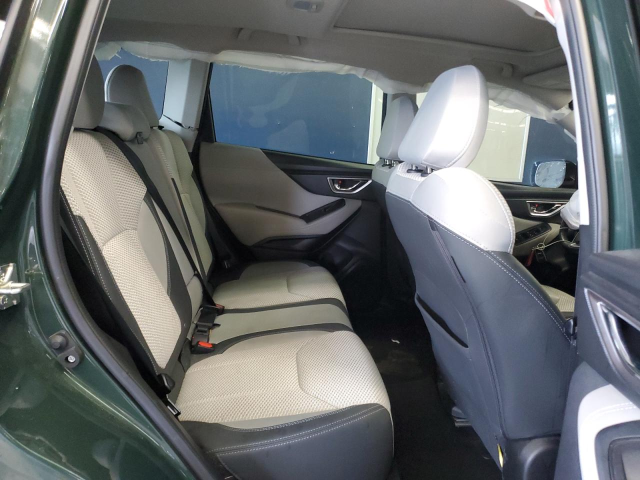 2022 SUBARU FORESTER PREMIUM VIN:JF2SKADC5NH464585