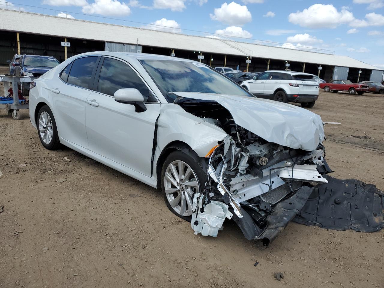 2022 TOYOTA CAMRY LE VIN:4T1C11AK4NU024426