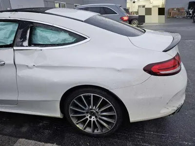 2019 Mercedes-Benz C 220 VIN: