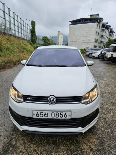 2016 Volkswagen Polo VIN: