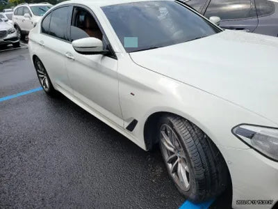 2017 BMW 530 WBAJD9102HG477153 VIN:WBAJD9102HG477153