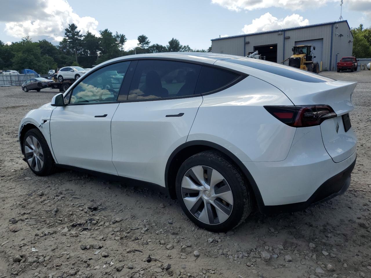 2023 TESLA MODEL Y  VIN:7SAYGDEEXPA117381