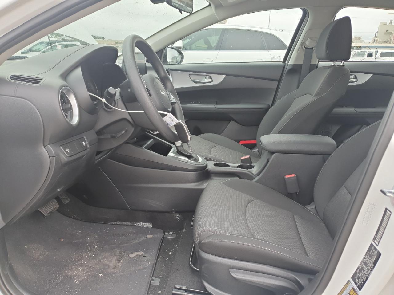 2024 KIA FORTE LX VIN:3KPF24ADXRE819079