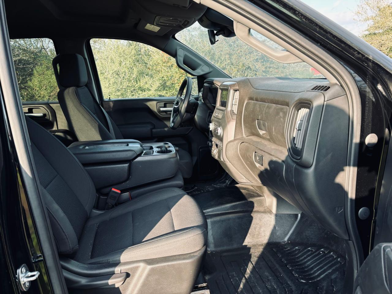 2023 GMC SIERRA K1500 VIN:1GTUUAED8PZ132758