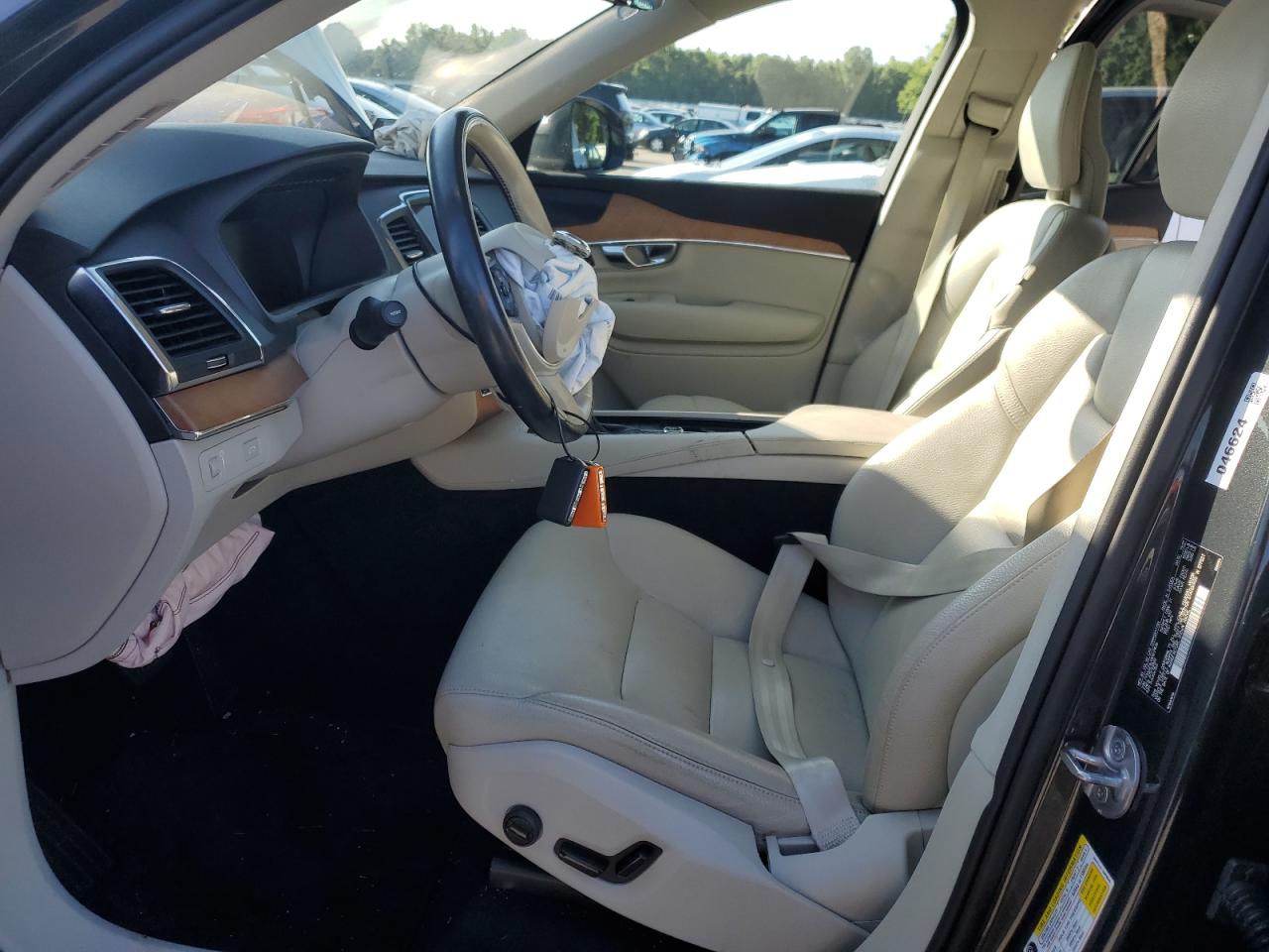 2022 VOLVO XC90 T6 MOMENTUM VIN:YV4A221K4N1817836