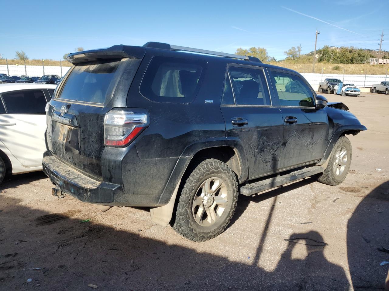 2022 TOYOTA 4RUNNER SR5 VIN:JTEEU5JR6N5264320