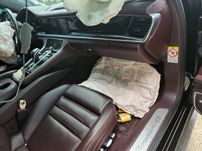2018 Porsche Panamera VIN: