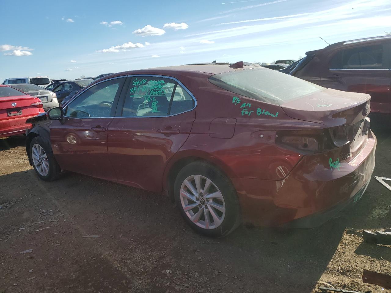 2022 TOYOTA CAMRY LE VIN:4T1C11AK7NU684119