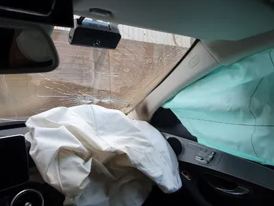 2017 Mercedes-Benz C 200 VIN: