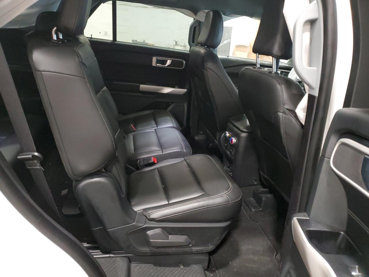 2022 FORD EXPLORER XLT VIN:1FMSK8DH6NGC16589