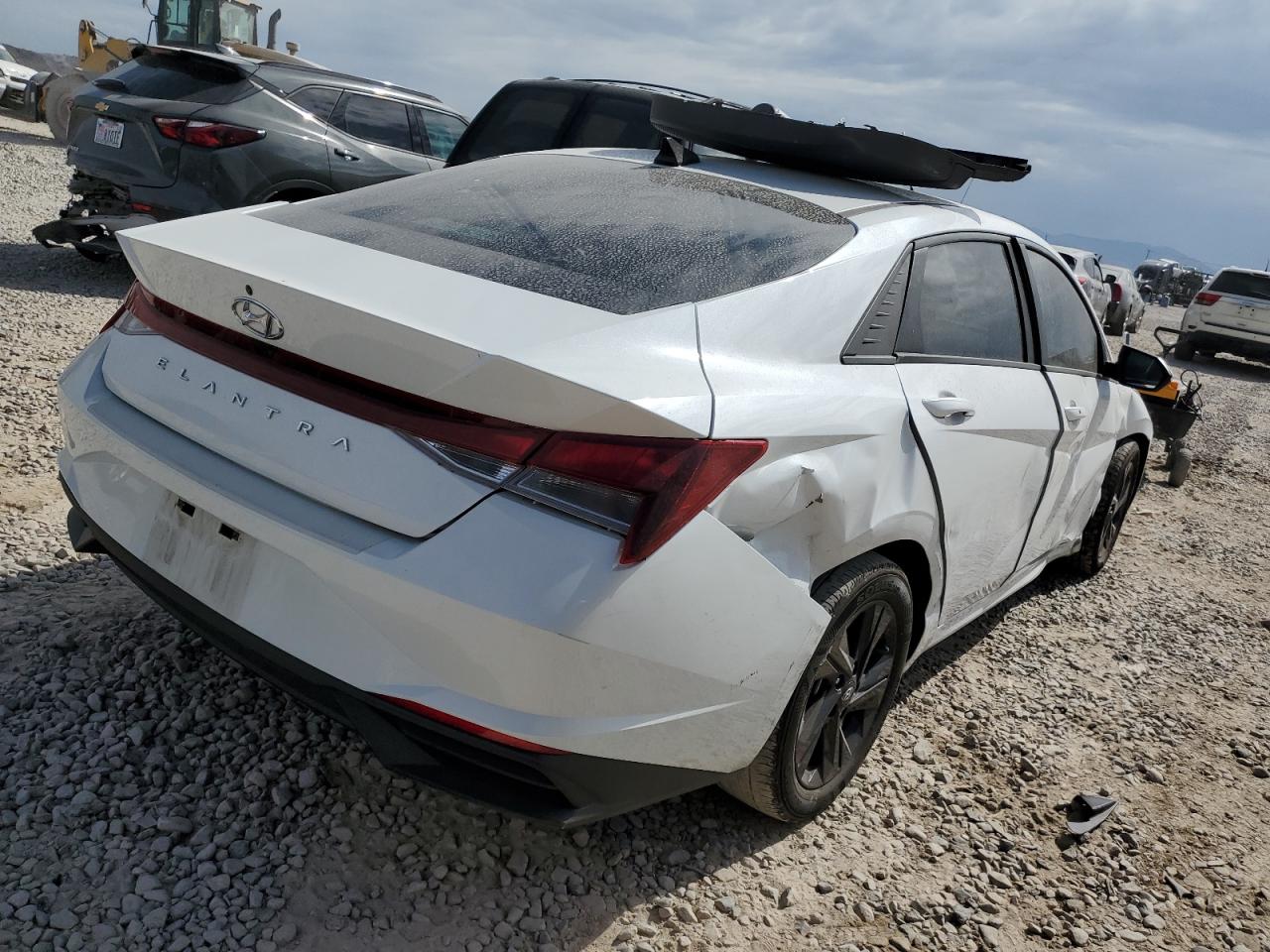 2022 HYUNDAI ELANTRA SEL VIN:5NPLS4AG4NH079628