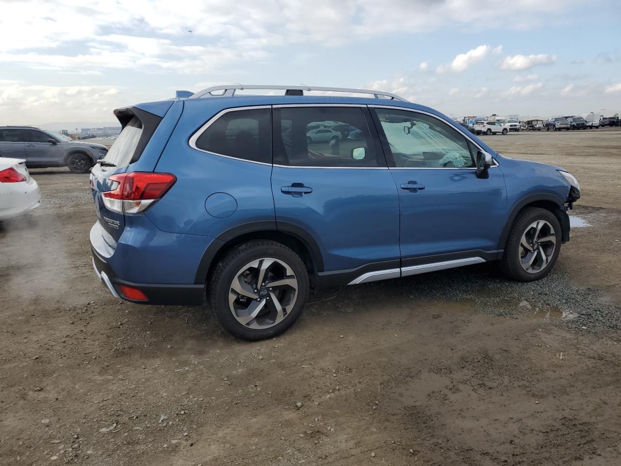 2022 SUBARU FORESTER TOURING VIN:JF2SKARC9NH516017