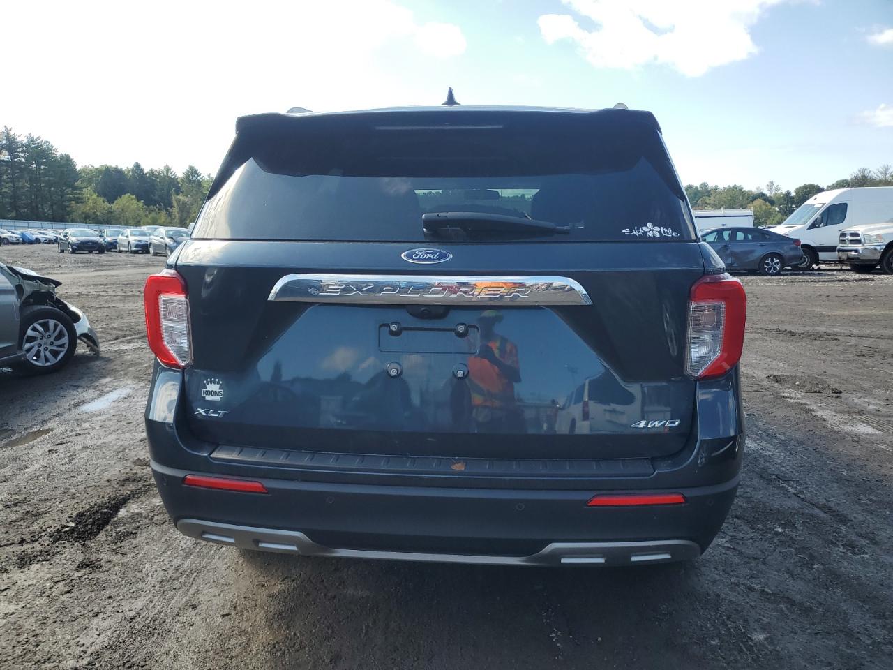 2022 FORD EXPLORER XLT VIN:1FMSK8DH6NGB40923