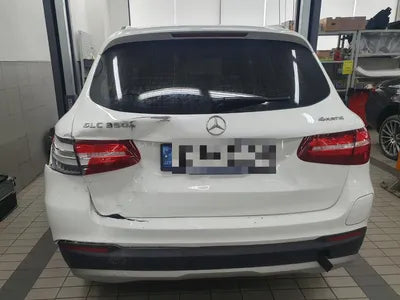 2018 Mercedes-Benz GLC 350 VIN: