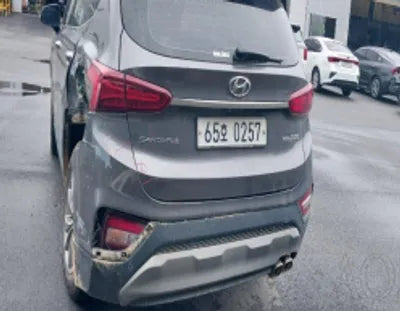 2019 Hyundai Santa FE KMHS281CDKU165818 VIN:KMHS281CDKU165818