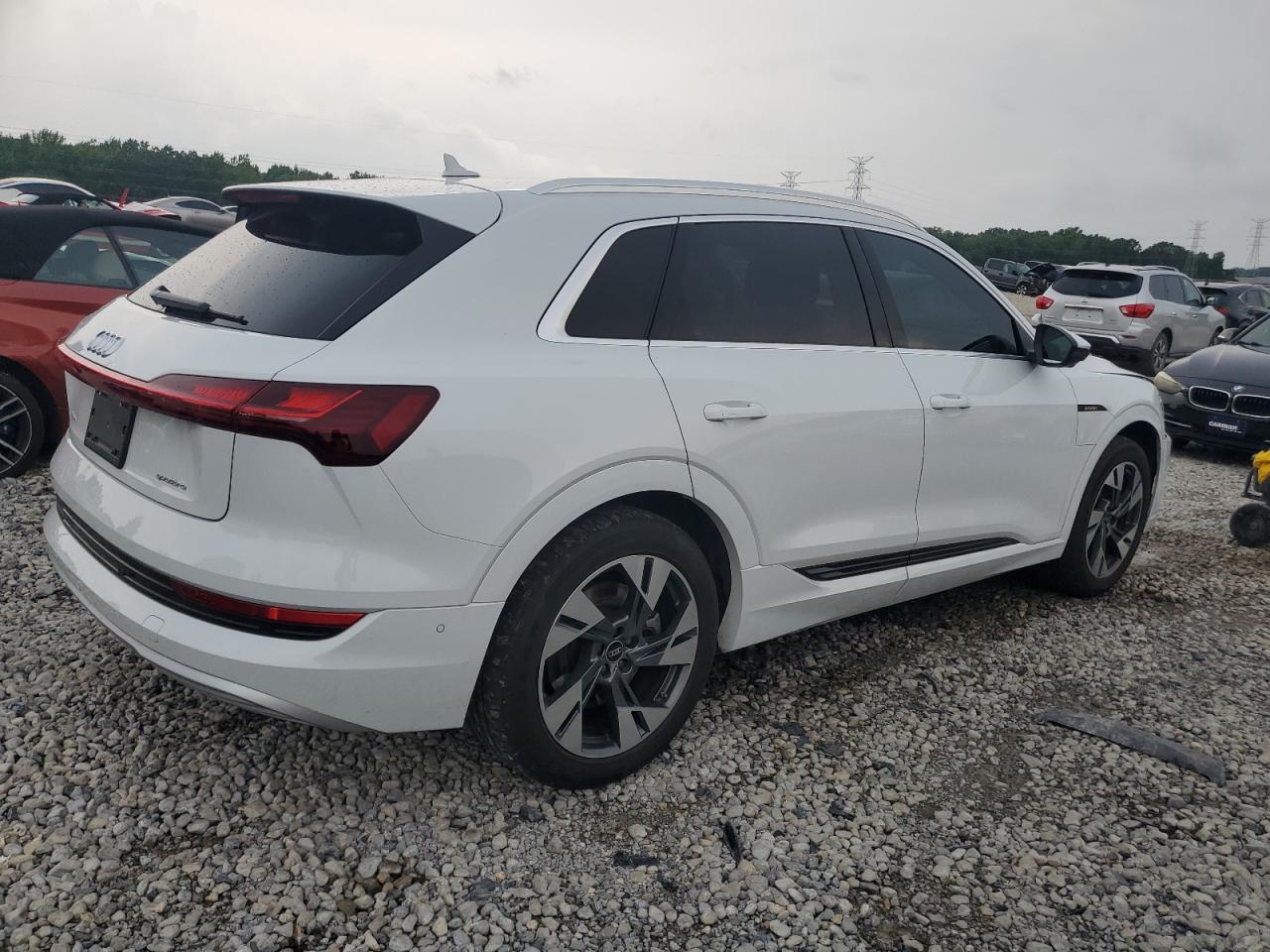 2022 AUDI E-TRON PREMIUM PLUS VIN:WA1LAAGE4NB034160