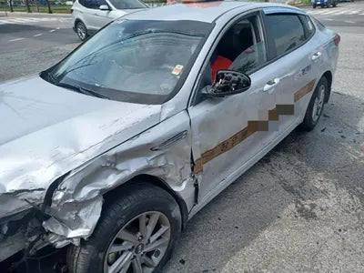 2019 Kia K5 KNAGU416BLA362107 VIN:KNAGU416BLA362107