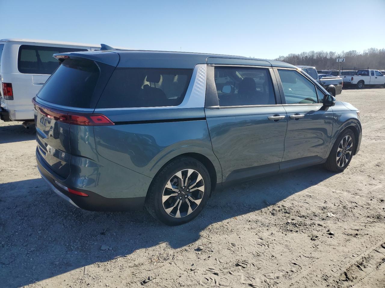 2022 KIA CARNIVAL EX VIN:KNDNC5H30N6092823