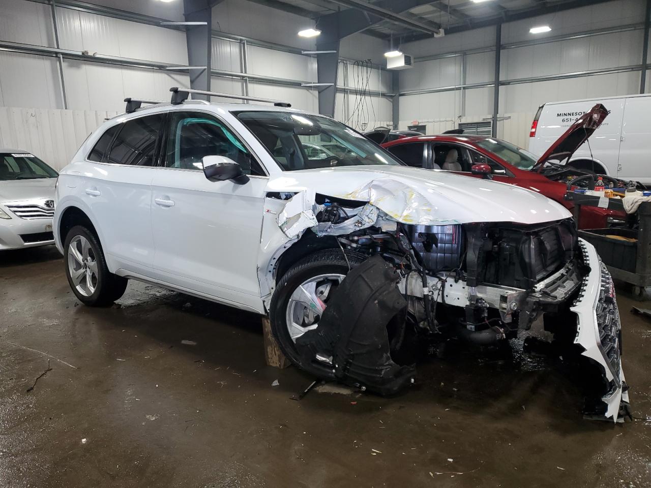 2024 AUDI Q5 PREMIUM PLUS 45 VIN:WA1EAAFYXR2043584