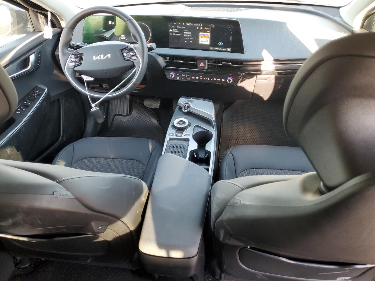 2024 KIA EV6 LIGHT VIN:KNDC3DLC8R5615610