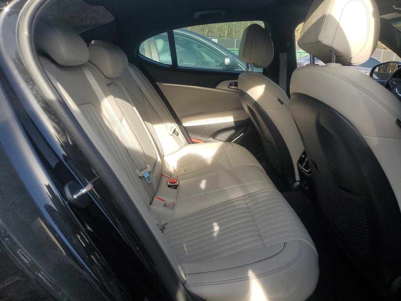 2023 GENESIS G70 BASE VIN:KMTG34TA5PU115666