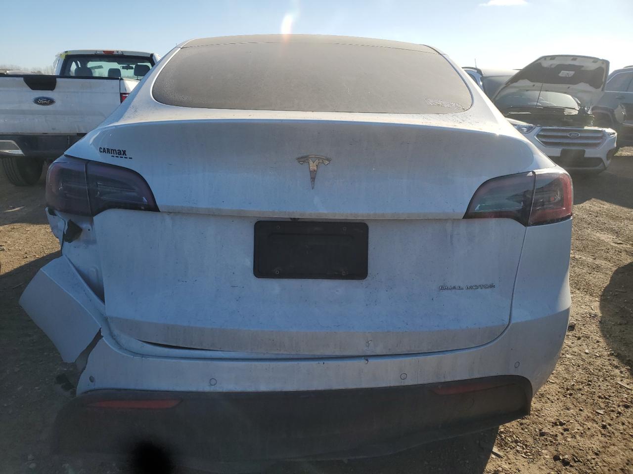 2022 TESLA MODEL Y  VIN:7SAYGDEE2NF320068
