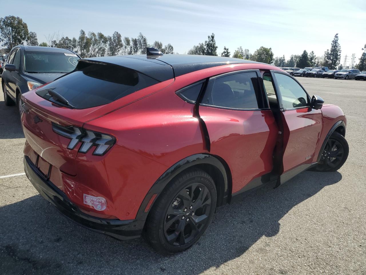 2023 FORD MUSTANG MACH-E PREMIUM VIN:3FMTK3R73PMA86755