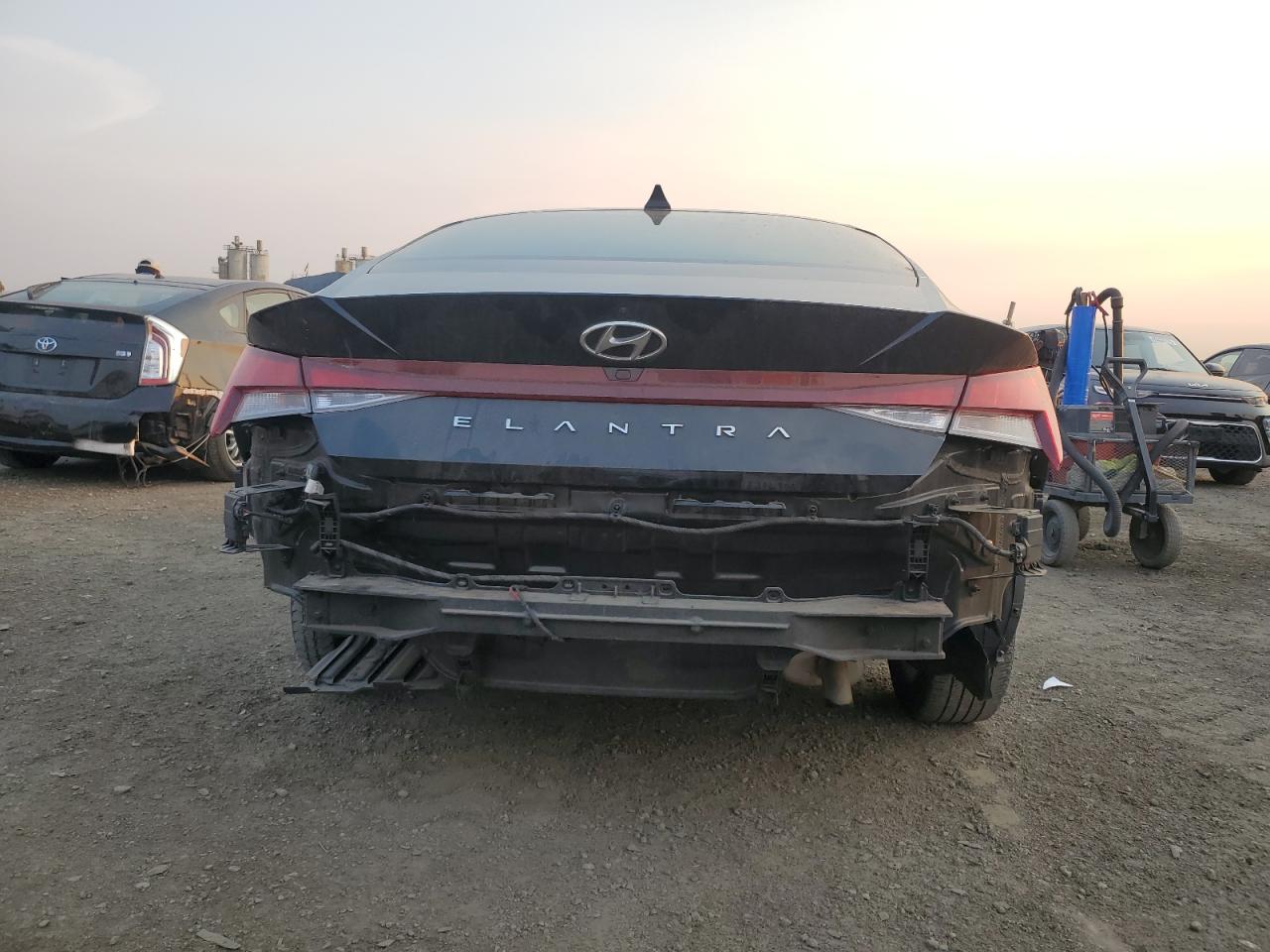 2022 HYUNDAI ELANTRA SEL VIN:3VW2B7AJ3HM349002