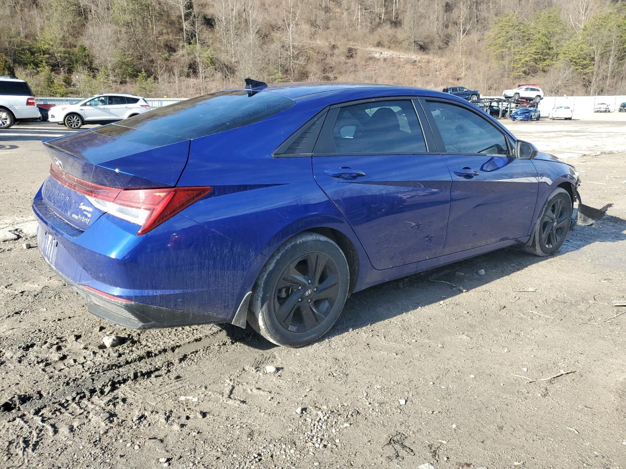 2023 HYUNDAI ELANTRA BLUE VIN:KMHLM4AJ5PU043215