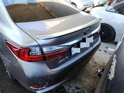 2018 Lexus ES 300 VIN: