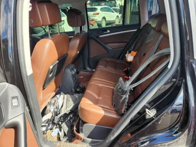 2015 Volkswagen Tiguan VIN: