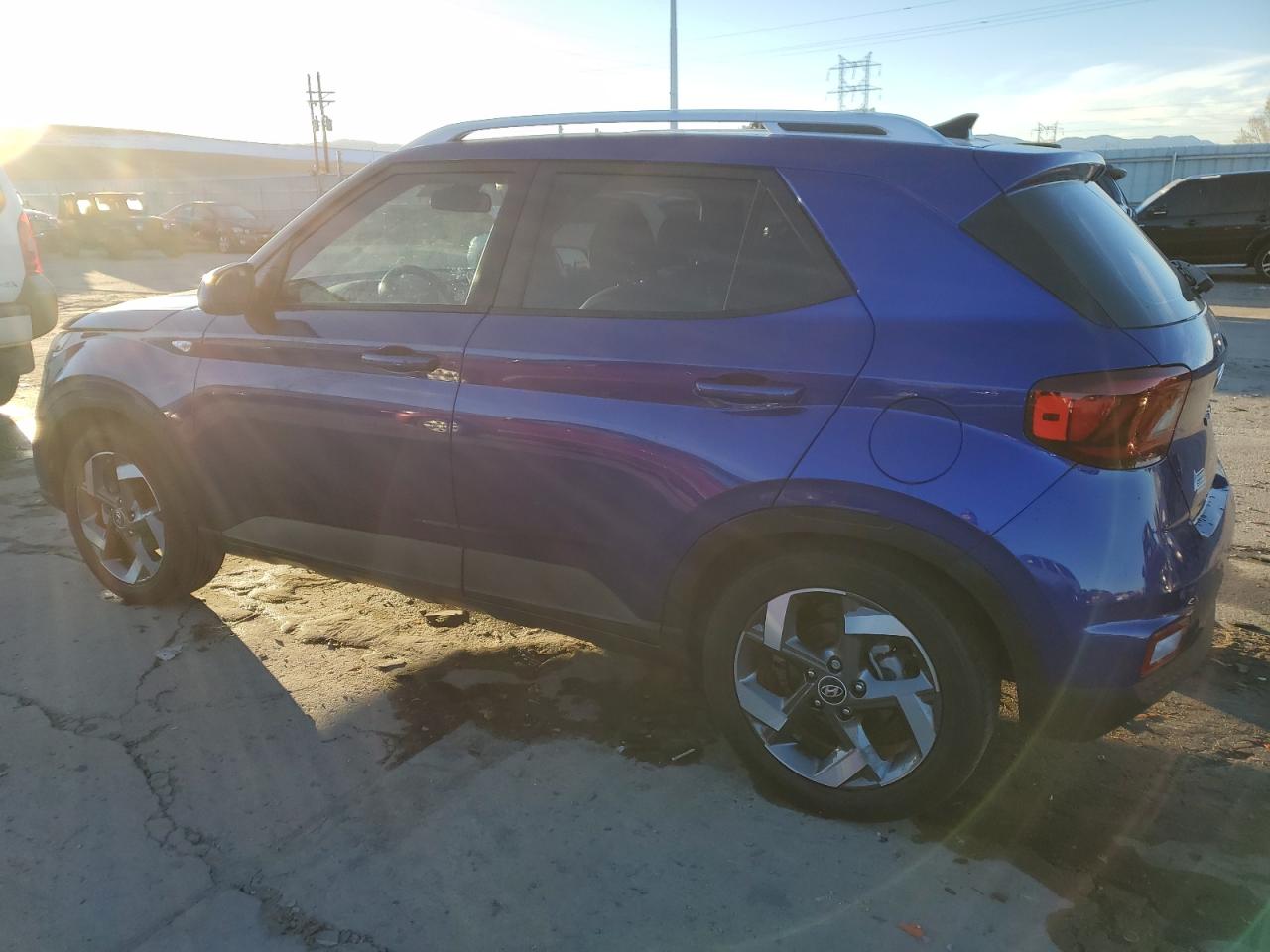2022 HYUNDAI VENUE SEL VIN:KMHRC8A37NU193054