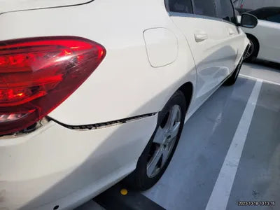 2016 Mercedes-Benz C 200 VIN: