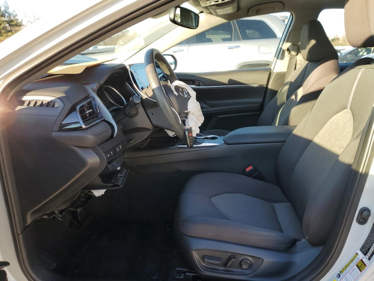 2024 TOYOTA CAMRY LE VIN:4T1R11AK6RU225647
