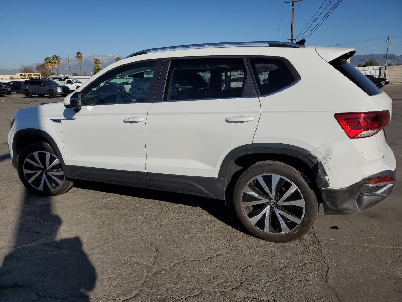 2022 VOLKSWAGEN TAOS SE VIN:3VVRX7B23NM036930