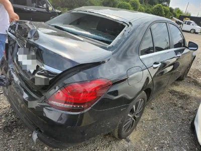 2019 Mercedes-Benz C 200 VIN: