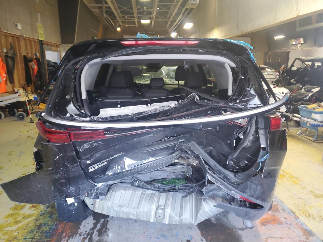 2022 KIA CARNIVAL EX VIN:KNDNC5H37N6102036