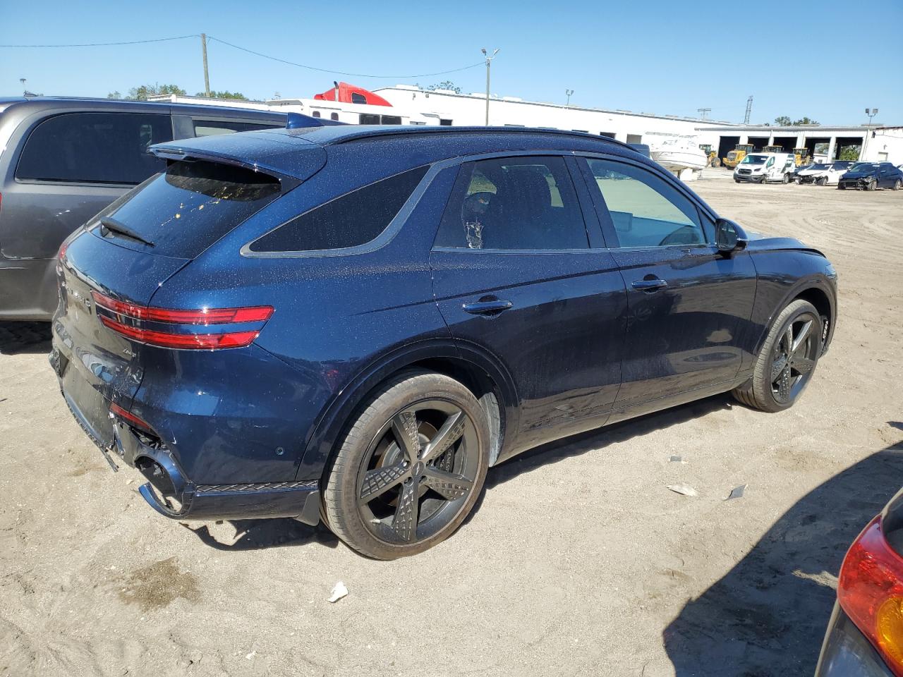 2023 GENESIS GV70 BASE VIN:KMUMADTB2PU090075