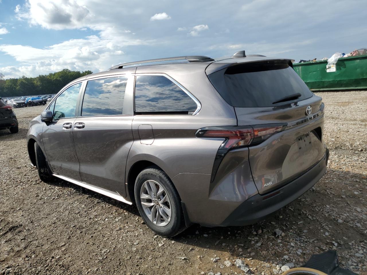 2023 TOYOTA SIENNA XLE VIN:5TDJSKFC3PS091655