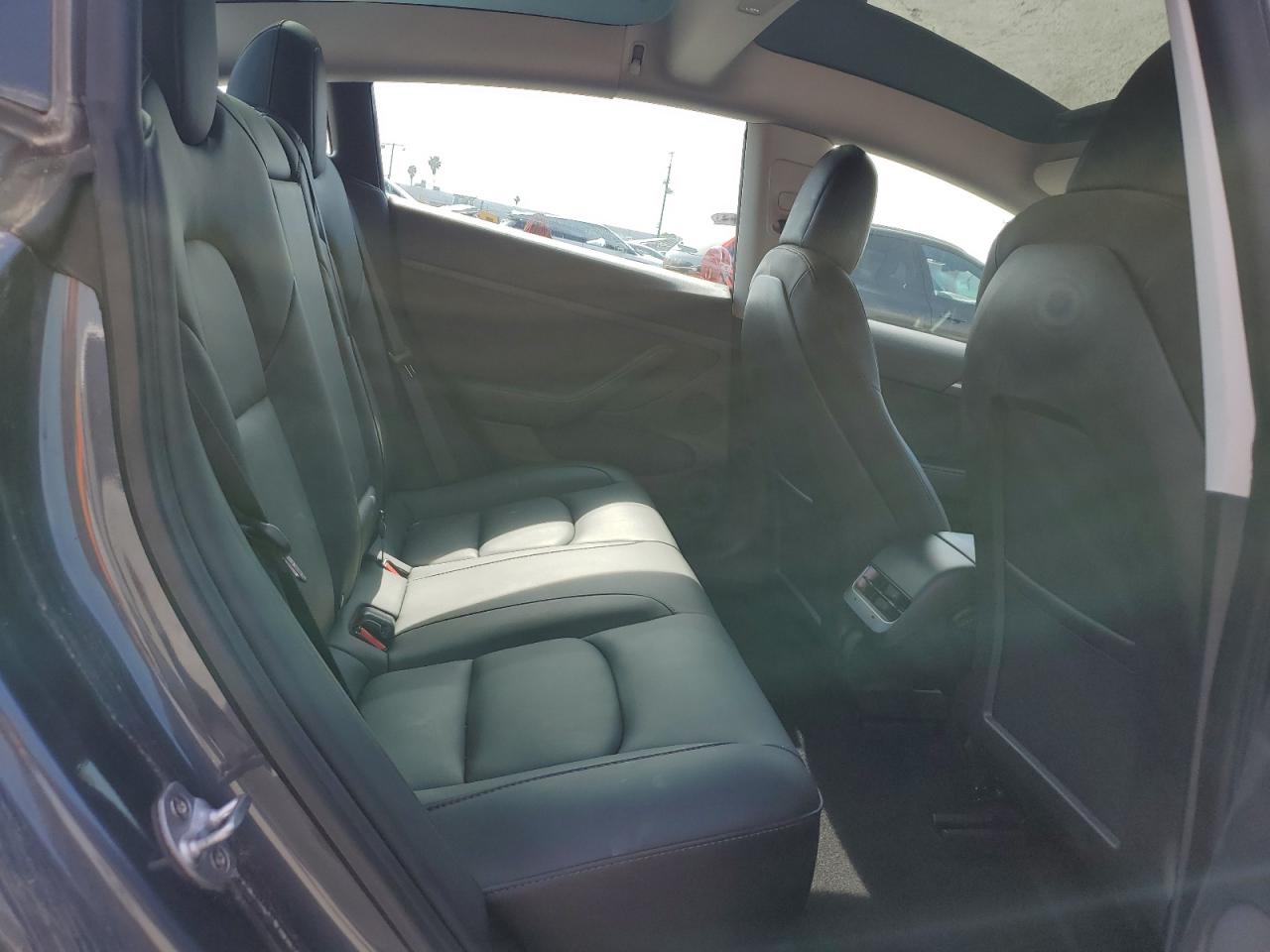 2022 TESLA MODEL 3 VIN:5YJ3E1EA1NF372879
