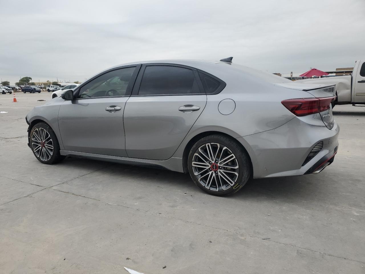 2022 KIA FORTE GT VIN:3KPF44AC2NE424244