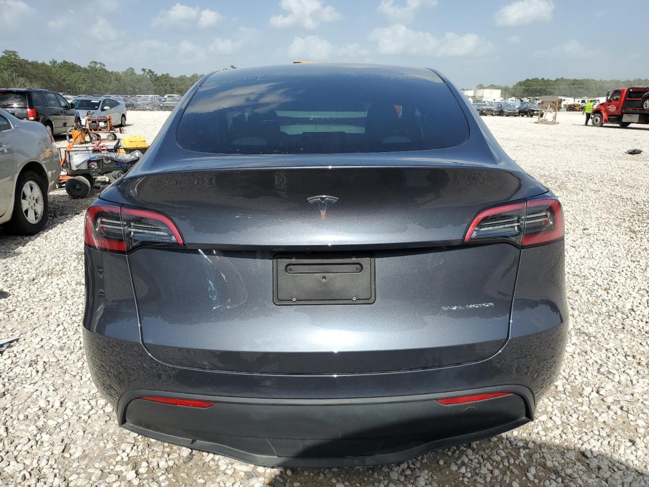 2023 TESLA MODEL Y  VIN:7SAYGDEE2PA129881