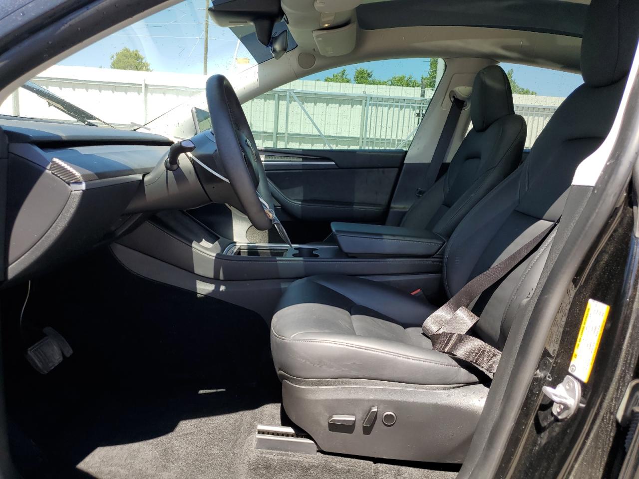 2022 TESLA MODEL Y  VIN:7SAYGDEE6NA016304