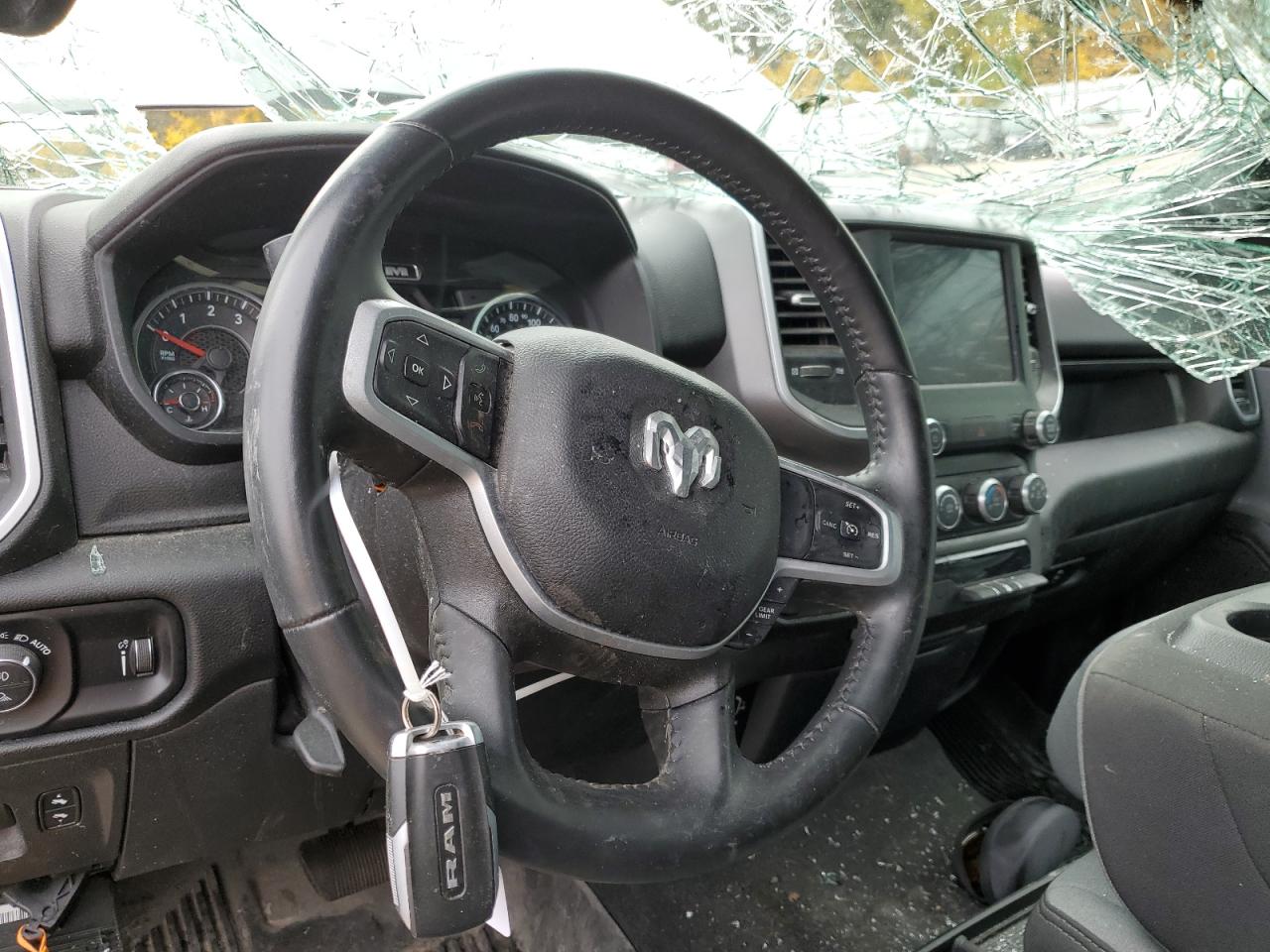 2022 RAM 1500 BIG HORN/LONE STAR VIN:1C6RRFFG4NN327572