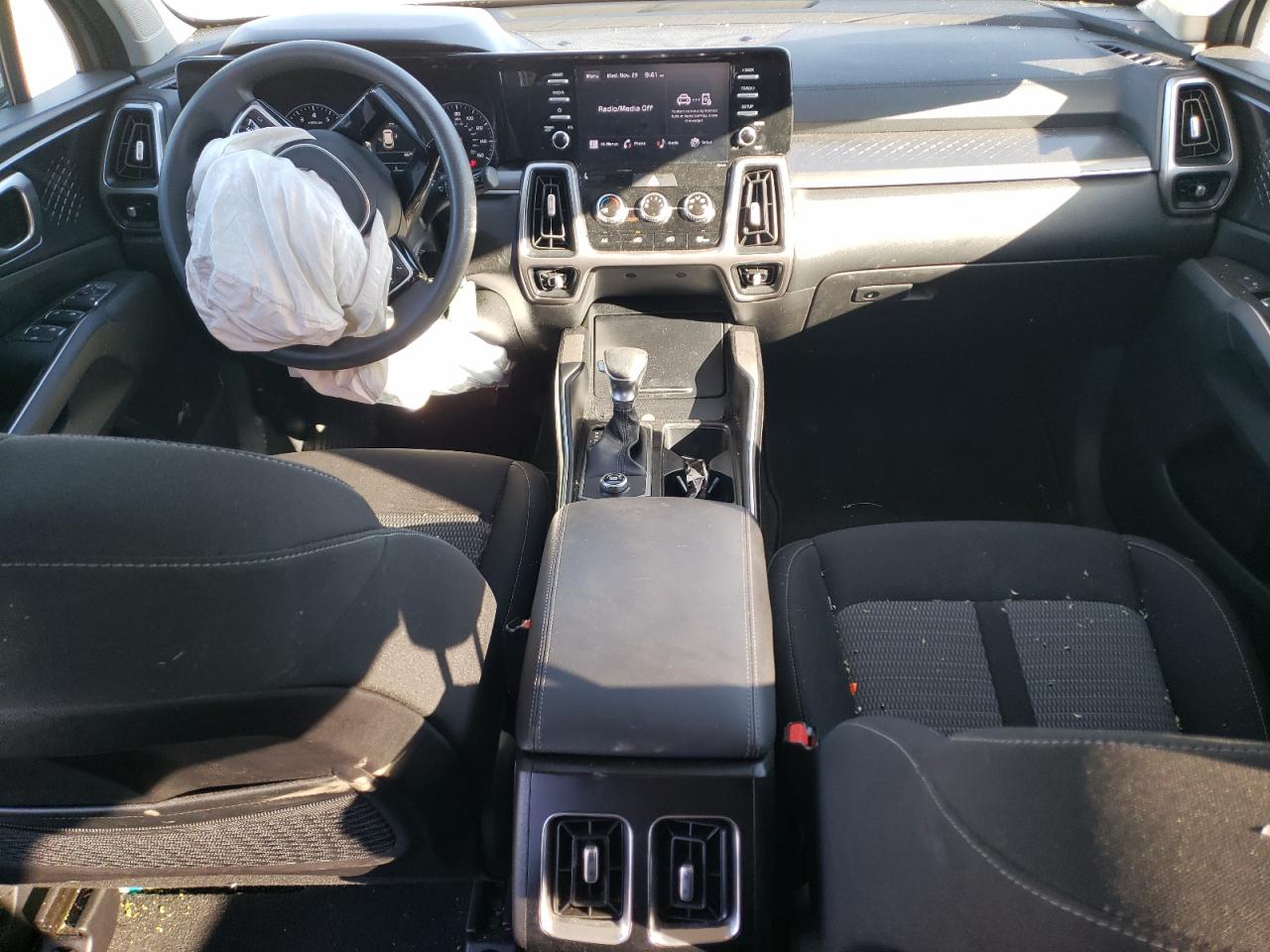 2022 KIA SORENTO LX VIN:5XYRG4LC3NG099544